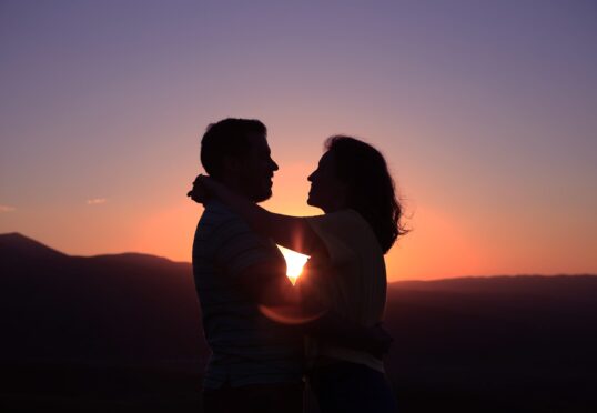 Silhouet man vrouw