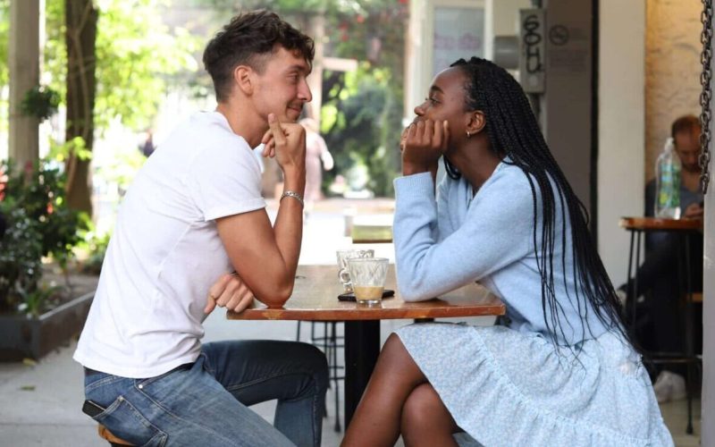 Leuke vragen om te stellen - man en vrouw daten